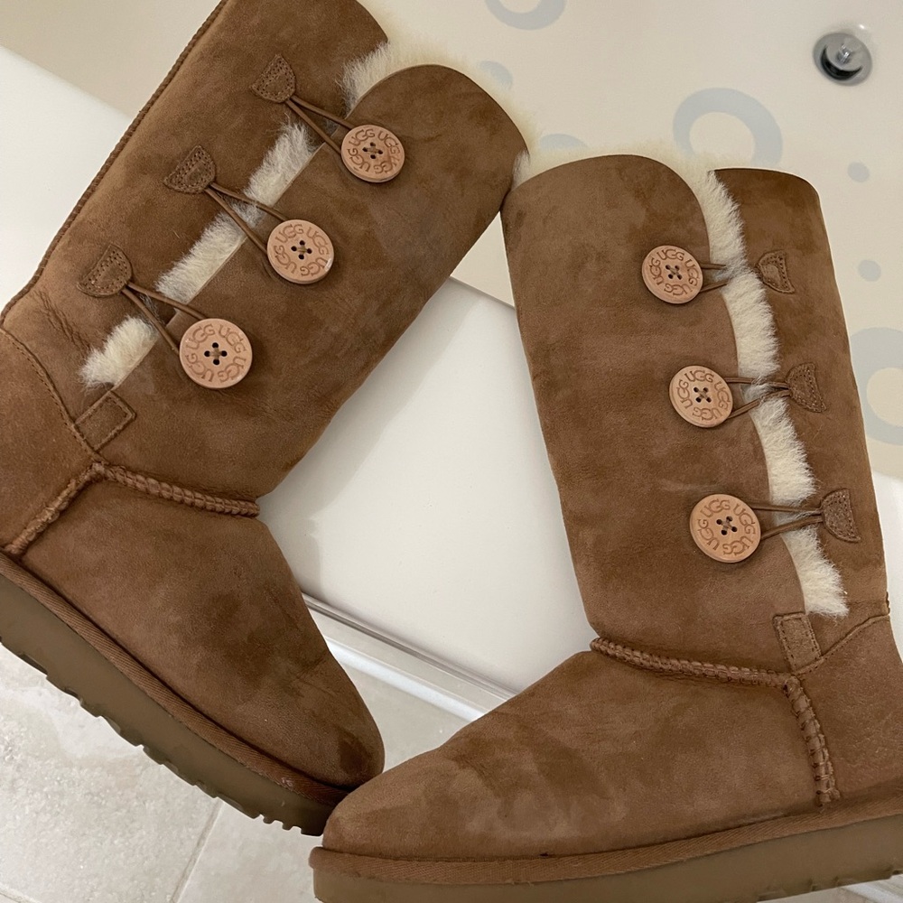 Women’s UGG W Bailey Button Triplet II Boots